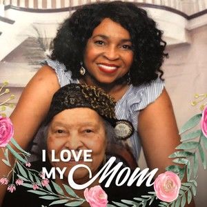 Meet your Posher, Beverly